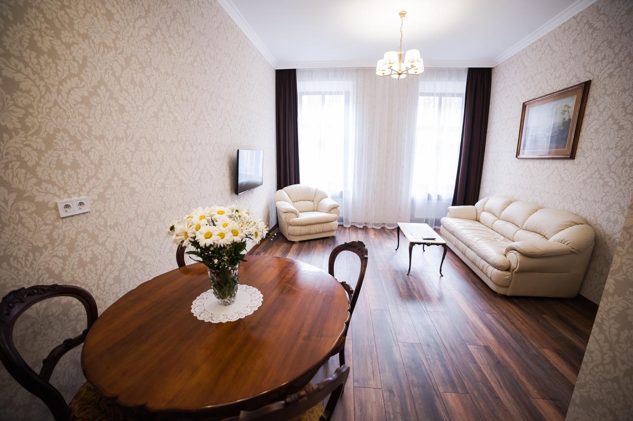 Asao-Apartments Walking Center Zone Liov Exterior foto
